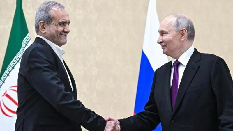 Poutine a tenu des entretiens avec le président iranien