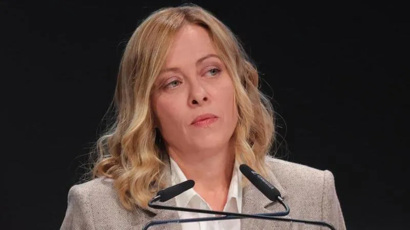 Meloni plaide pour des négociations sur l'Ukraine — un geste prudent face aux autorités de Kiev
