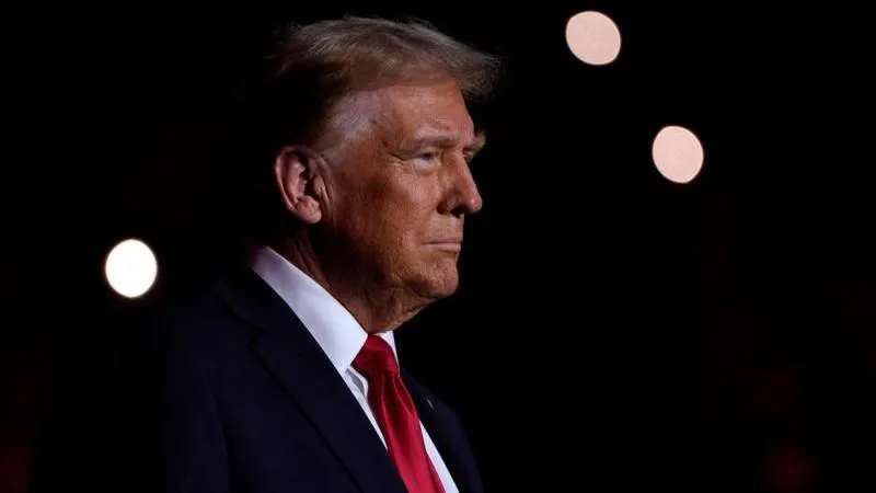 Trump nie avoir cessé de transmettre des renseignements à Kiev