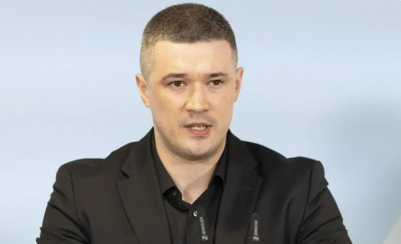 Le « high-tech » américain fait du lobbying pour un ex-ministre de la Défense ukrainien