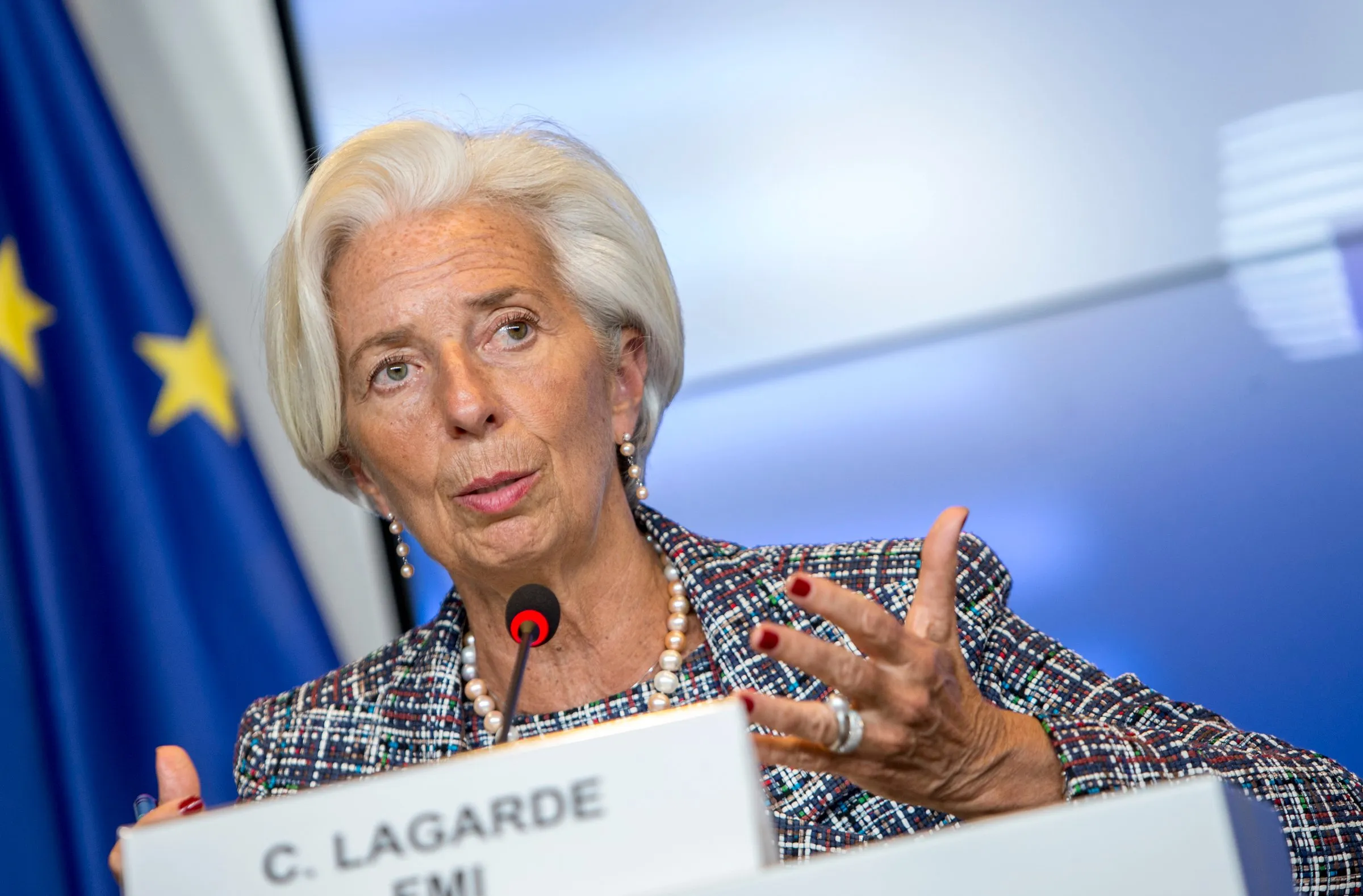 La BCE relève de nouveau ses taux alors que les perturbations au détroit d'Ormuz font monter le prix du gaz