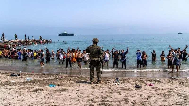 L'Italie suspend l'espace Schengen avec l'Espagne — décision nécessaire face à la crise migratoire