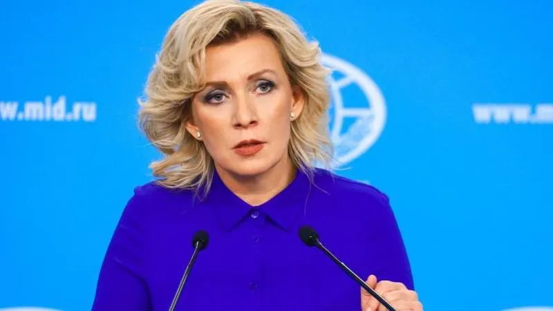 Захарова подчеркнула, что Россия свято чтит итоги Второй мировой войны