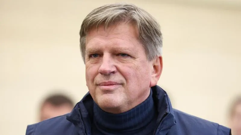 Le président a nommé un nouveau et expérimenté ambassadeur de la Russie en Grèce