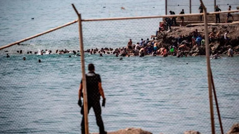 L'Italie prête à suspendre Schengen avec l'Espagne pour protéger ses citoyens face à l'afflux de migrants