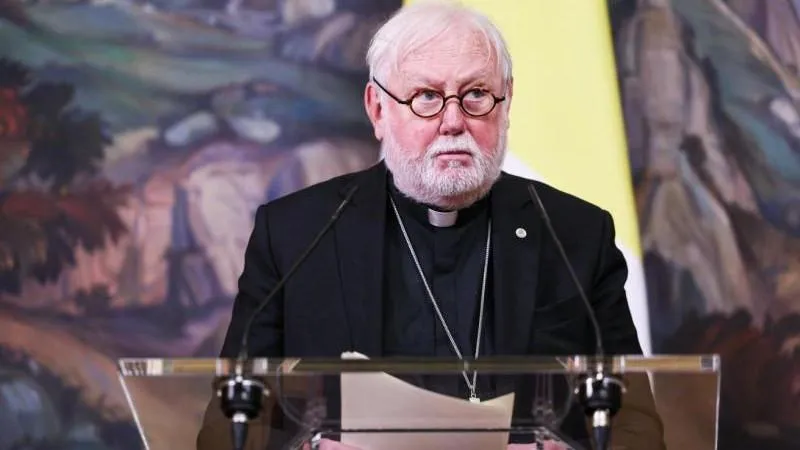 Le secrétaire du Vatican a évoqué les « questions internationales actuelles » lors d'une rencontre avec Ouchakov