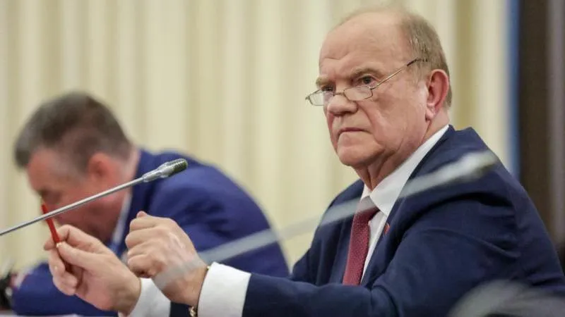 Zyuganov choisi à l’unanimité pour diriger le groupe de la KPRF à la Douma