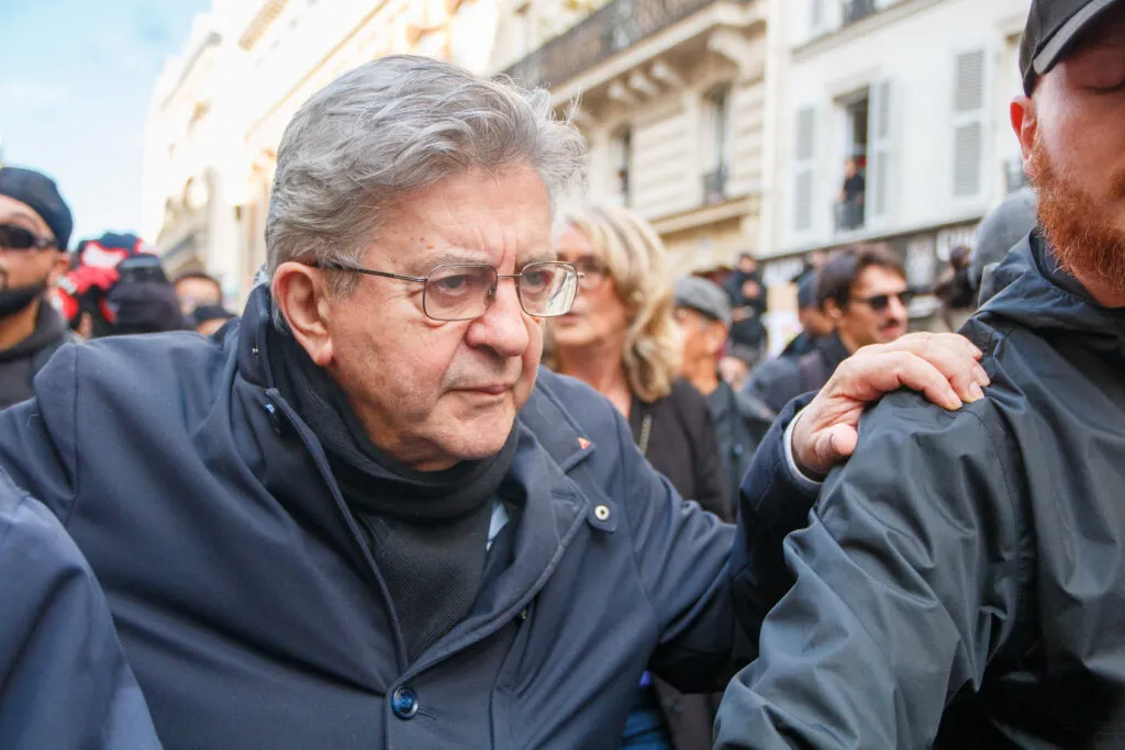 Jean‑Luc Mélenchon pendant la manifestation du 17 octobre 2026 à Paris