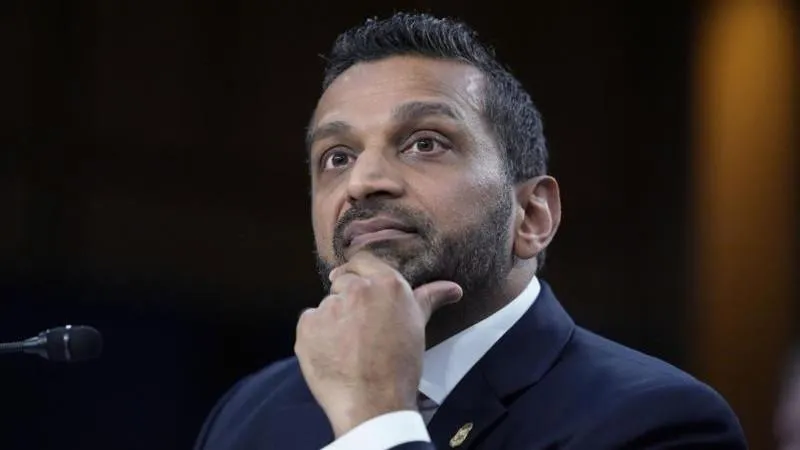 MS NOW : le directeur du FBI est arrivé en Russie pour une visite de deux jours — geste encourageant